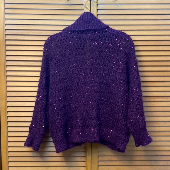 Express Knit/Crochet Cropped Cardigan w/ sequins (L) - Picture 2 of 3